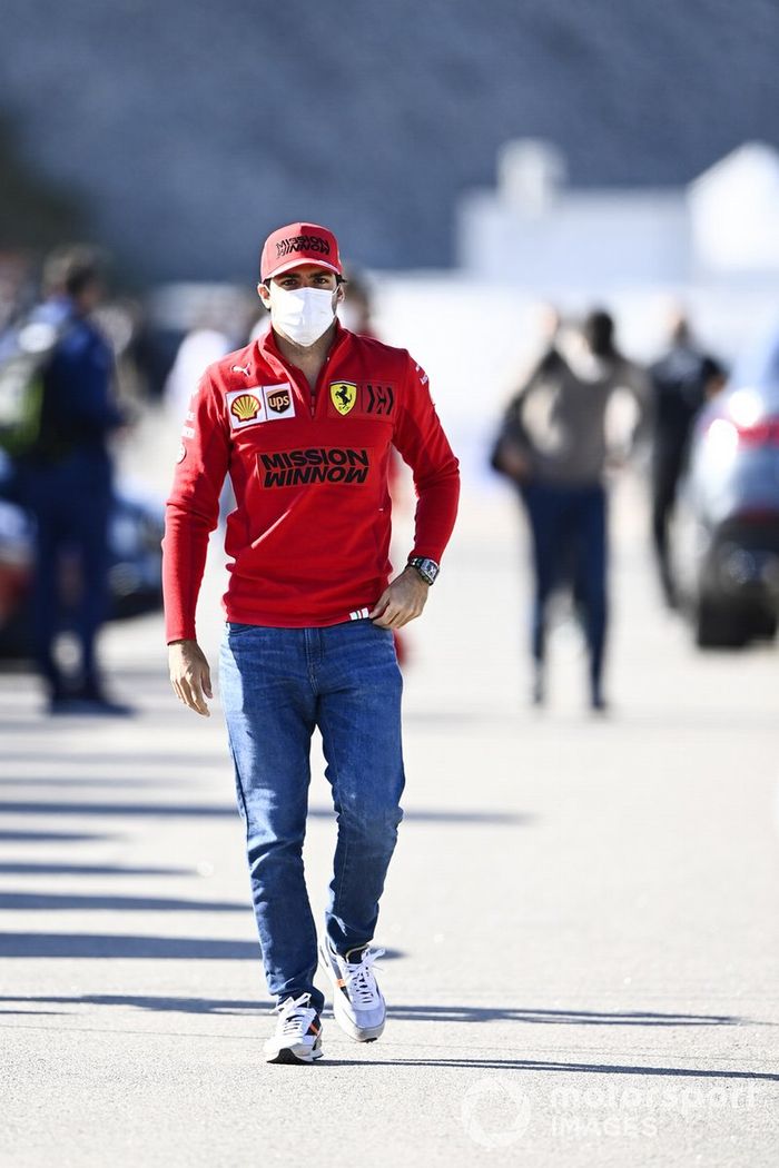 Carlos Sainz Jr., Ferrari 