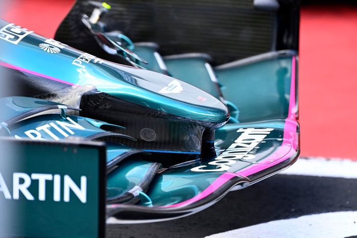 Detalle delantero del Aston Martin AMR21