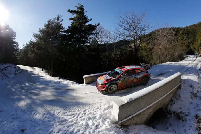 Thierry Neuville, Nicolas Gilsoul, Hyundai Motorsport Hyundai i20 Coupe WRC