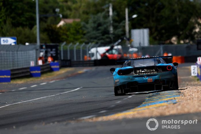 #100 Walkenhorst Motorsport Ferrari 488 GTE EVO de Chandler Hull, Andrew Haryanto, Jeff Segal