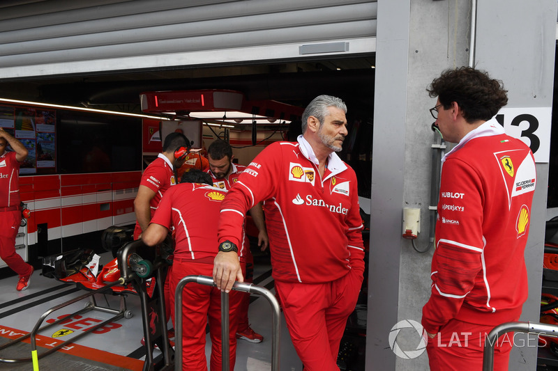 Maurizio Arrivabene, Ferrari Team Principal and Mattia Binotto, Ferrari Chief Technical Officer