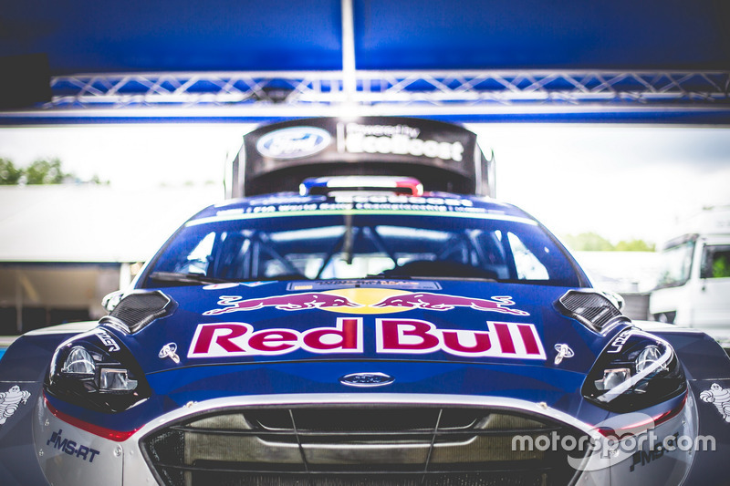 Ford Fiesta WRC Себастьена Ожье и Жюльена Инграссиа