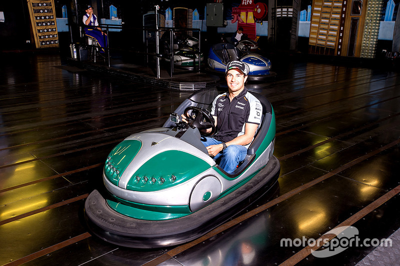 Sergio Pérez, Sahara Force India F1 visita Luna Park