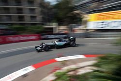 Lewis Hamilton, Mercedes AMG F1 W07 Hybrid