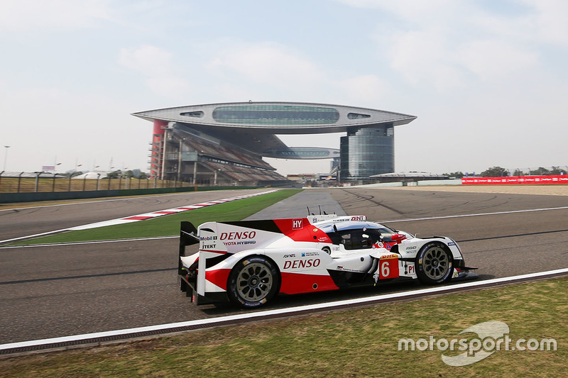 #6 Toyota Racing, Toyota TS050 Hybrid: Stéphane Sarrazin, Mike Conway, Kamui Kobayashi