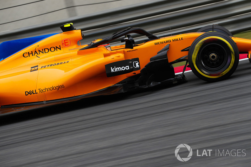 Stoffel Vandoorne, McLaren MCL33 Renault