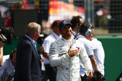 Martin Brundle, Sky Sports F1, interviews pole man Lewis Hamilton, Mercedes AMG F1