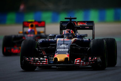 Данііл Квят, Scuderia Toro Rosso STR11
