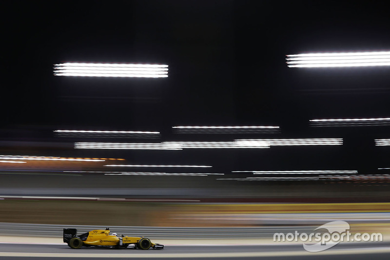 Kevin Magnussen, Renault Sport F1 Team RS16