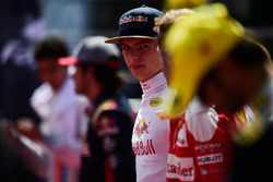 Max Verstappen, Red Bull Racing durante el himno