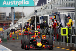 Даниил Квят, Red Bull Racing RB12