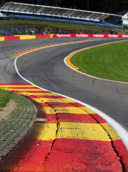 Eau Rouge