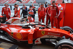 Kimi Räikkönen, Ferrari SF16-H mit dem F1 Halo Cockpit System