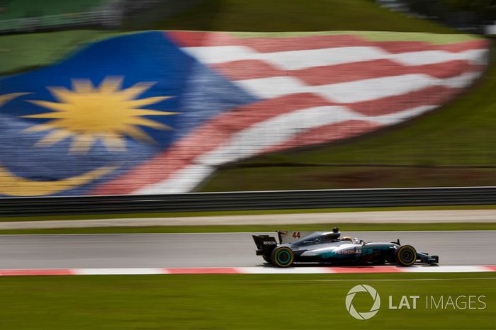 Lewis Hamilton, Mercedes AMG F1 W08
