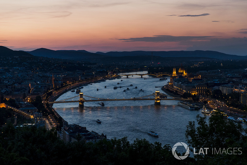 Vista de Budapest al atardecer