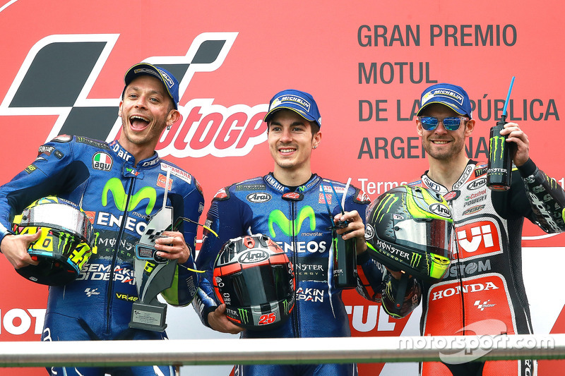 Podium: 1. Maverick Viñales, 2. Valentino Rossi, 3. Cal Crutchlow