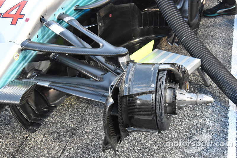 Mercedes AMG F1 W08, Bremsbelüftung vorne, Detail