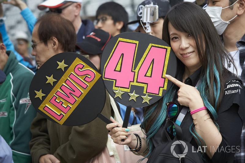 A fan of Lewis Hamilton, Mercedes AMG F1