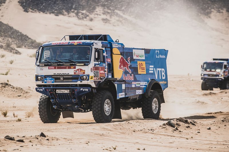 #500 Kamaz Master: Eduard Nikolaev, Evgenii Iakovlev and Vladimir Rybakov