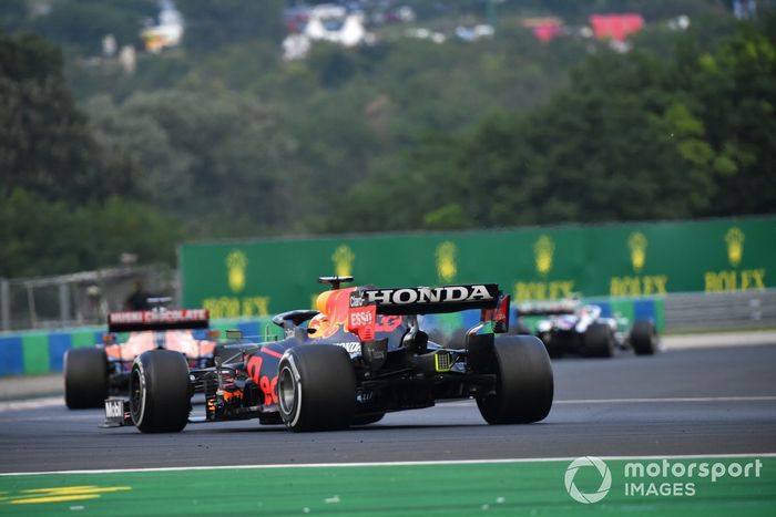 Max Verstappen, Red Bull Racing RB16B