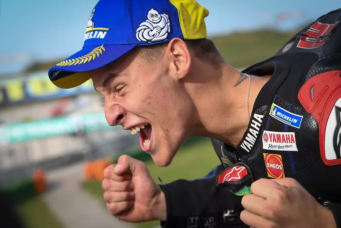 El Campeón del Mundo Fabio Quartararo, Yamaha Factory Racing celebra