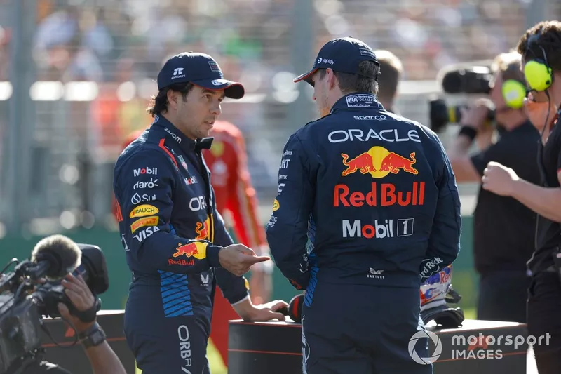 Sergio Perez, Red Bull Racing, l'homme de la pole Max Verstappen, Red Bull Racing, entretien après les qualifications
