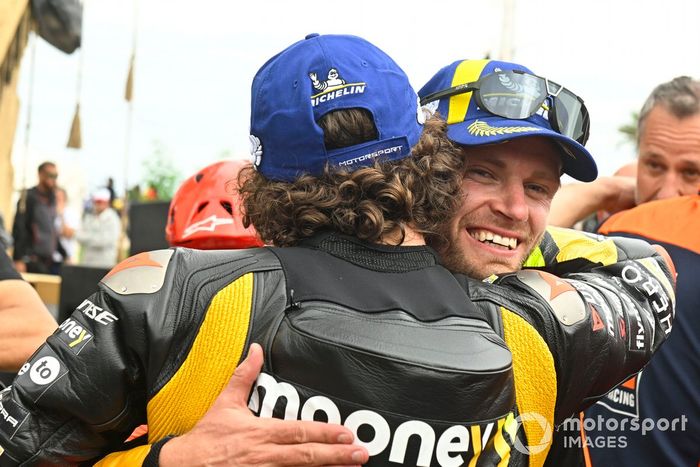 Marco Bezzecchi, VR46 Racing Team, Brad Binder, Red Bull KTM Factory Racing