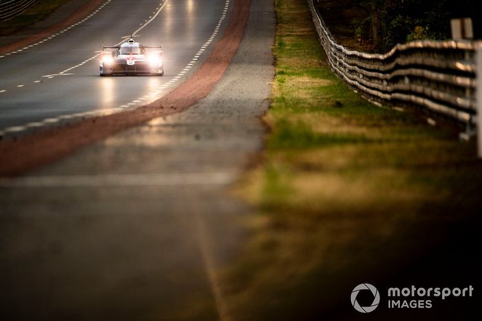 #7 Toyota Gazoo Racing Toyota TS050: Mike Conway, Kamui Kobayashi, Jose Maria Lopez