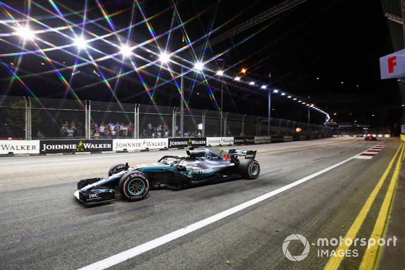 Lewis Hamilton, Mercedes AMG F1 W09 EQ Power+, leads Sebastian Vettel, Ferrari SF71H