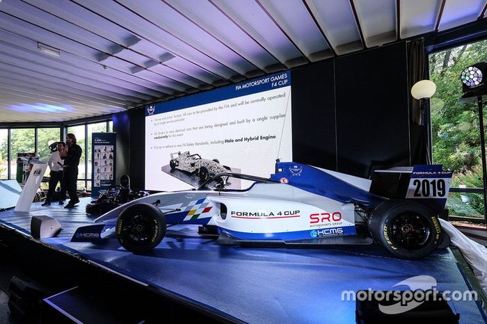 Fórmula 4  KC MG-01 para los Motorsport Games