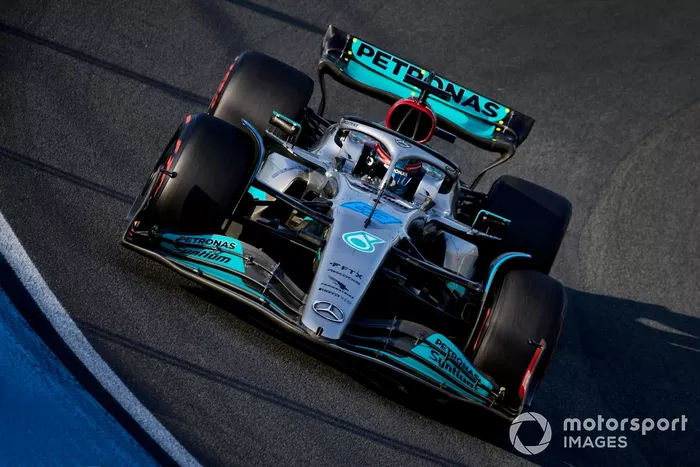 George Russell, Mercedes W13