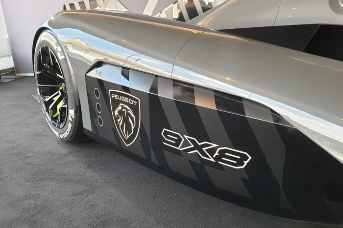 Detalles Peugeot Hypercar 9X8
