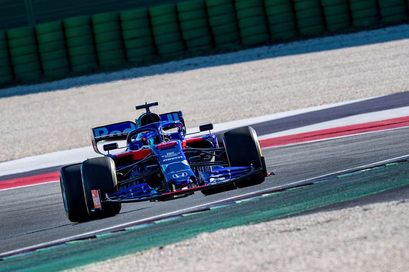 Alex Albon, Scuderia Toro Rosso STR14
