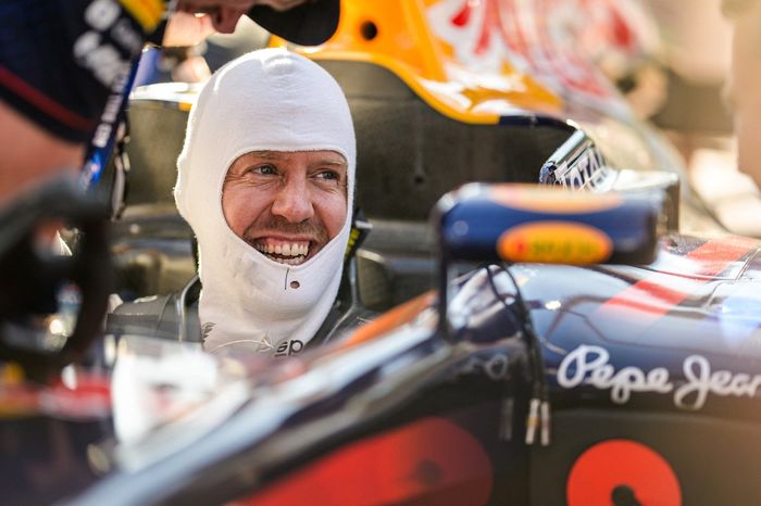Sebastian Vettel, Red Bull RB7