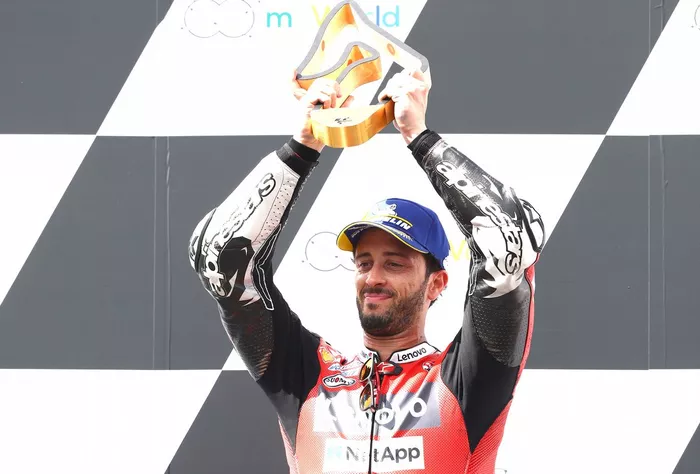 Podio: ganador Andrea Dovizioso, Ducati Team