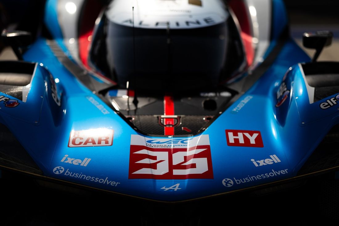 #35 Alpine Endurance Team Alpine A424: Paul-Loup Chatin, Ferdinand Habsburg, Charles Milesi