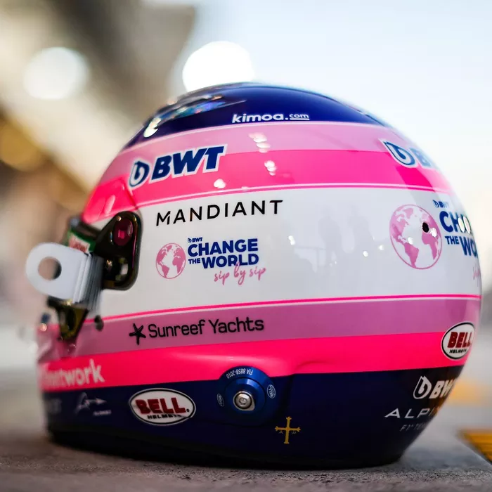 Casco de Fernando Alonso