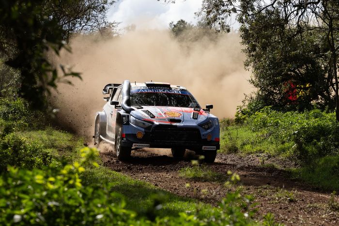 Тьерри Невиль, Мартейн Видаге, Hyundai Shell Mobis World Rally Team Hyundai i20 N Rally1