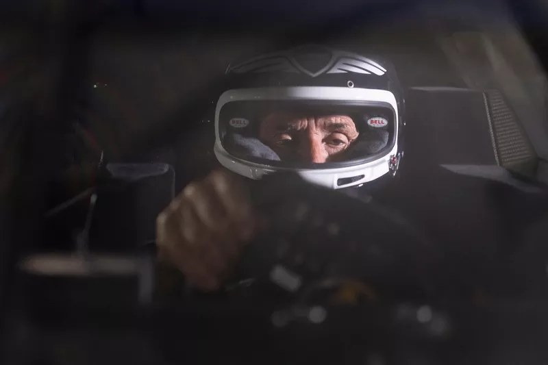 Jacky Ickx, Genesis Magma Racing