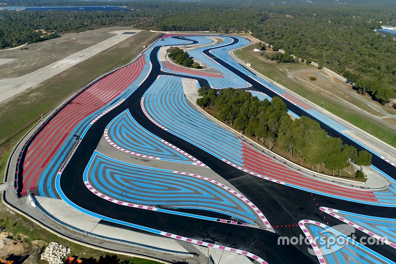 Paul Ricard tiene 67 configuraciones posibles, de las cuales la más larga de 5,861 metros y la más corta de 826 metros.