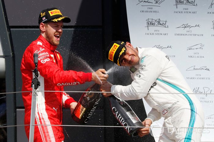 Sebastian Vettel, Ferrari y Lewis Hamilton, Mercedes-AMG F1 