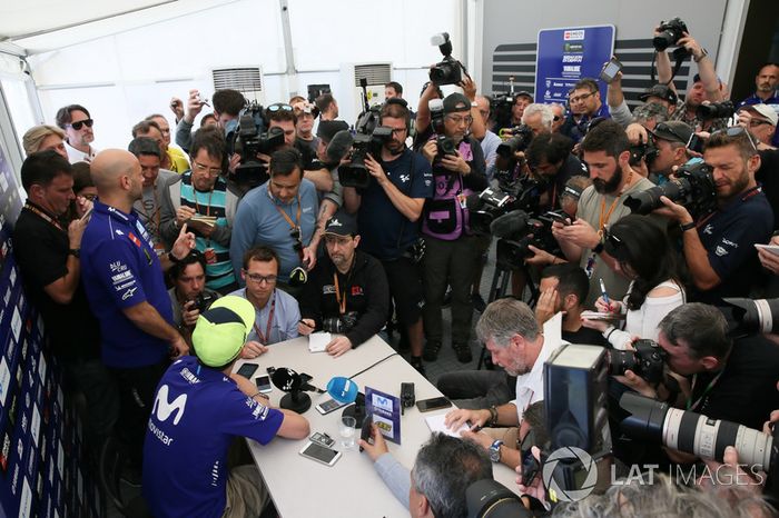 Valentino Rossi, Yamaha Factory Racing, conferencia de prensa