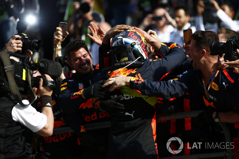 Race winner Daniel Ricciardo, Red Bull Racing