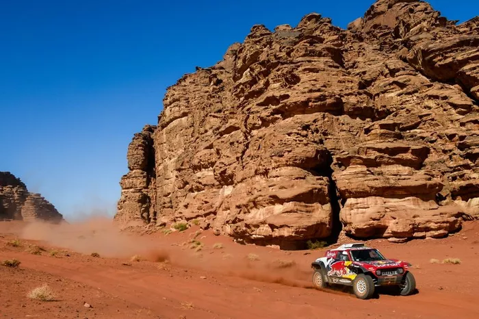 #305 JCW X-Raid Team: Carlos Sainz, Lucas Cruz