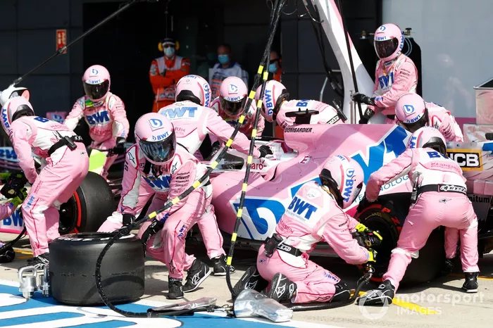 Nico Hulkenberg, Racing Point RP20, pit stop