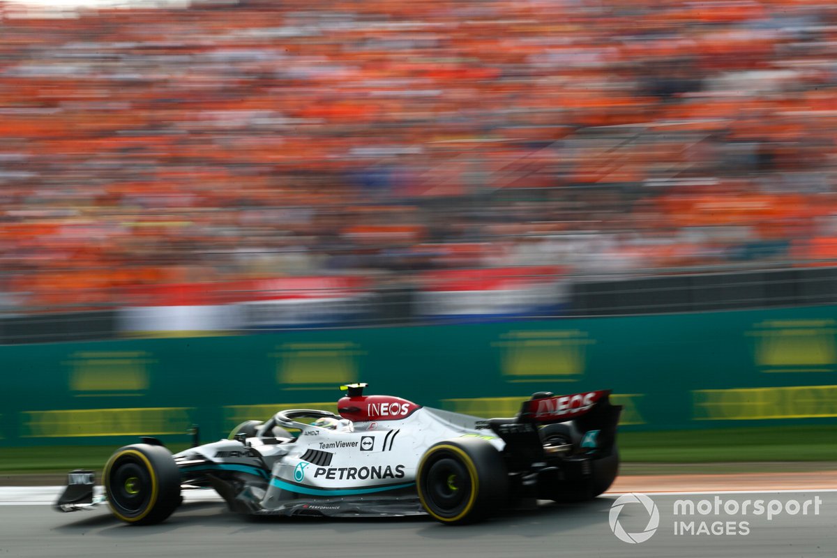 Lewis Hamilton, Mercedes W13