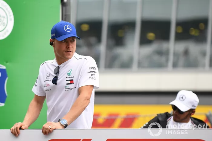 Valtteri Bottas, Mercedes AMG F1 en el desfile de pilotos