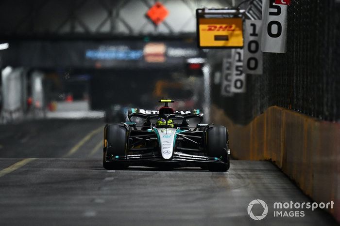 Lewis Hamilton, Mercedes F1 W15