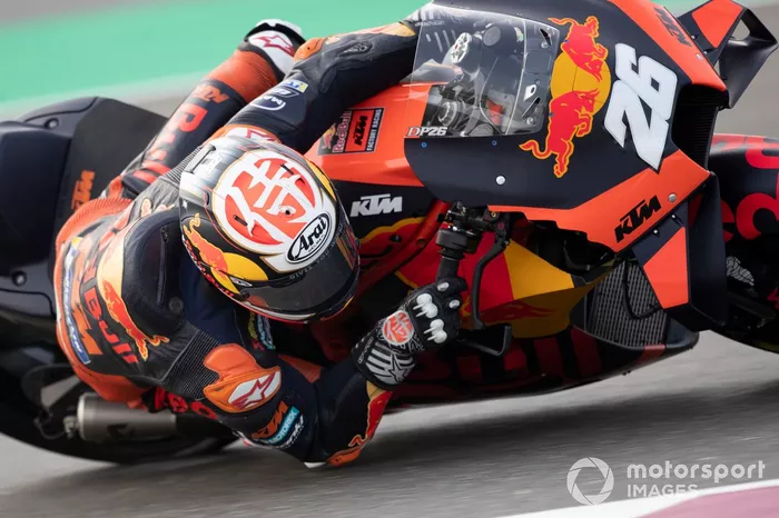25º Dani Pedrosa, Red Bull KTM Factory Racing - 1:55.640	
