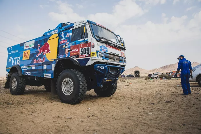 #509 Kamaz - Master: Airat Mardeev, Dmitriy Svistunov, Akhmet Galiautdinov
